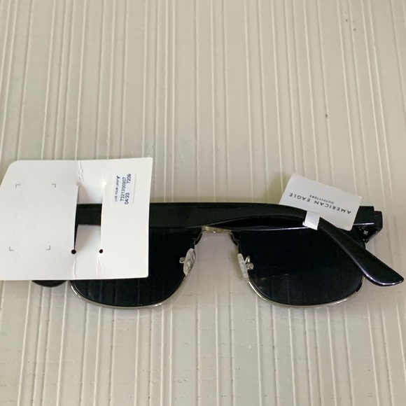 American eagle Sunglasses - Picture 13 of 13